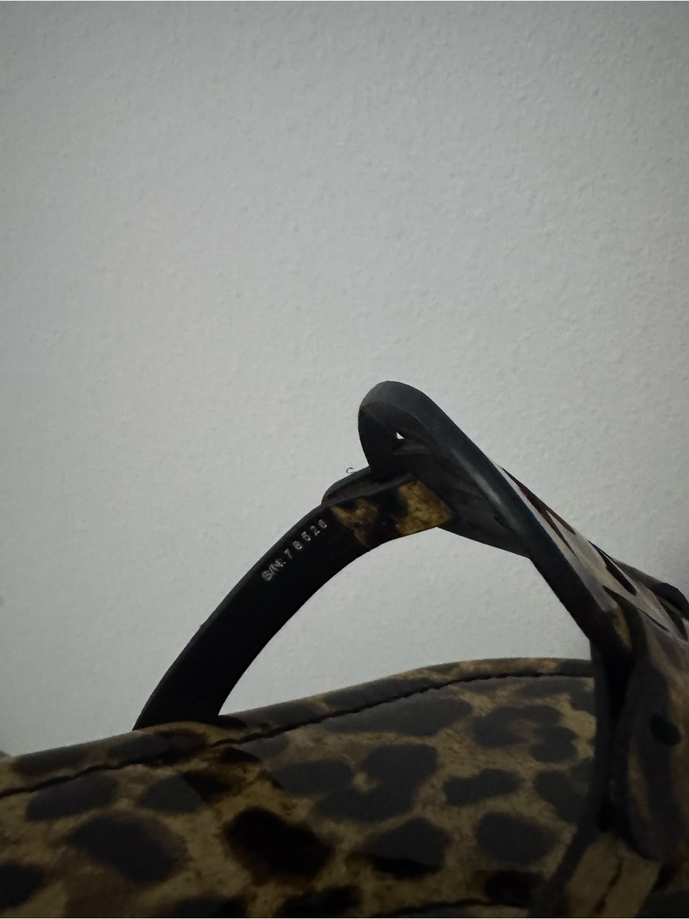 Brand new Tory Burch Leopard Print Patent leather Miller Sandals-Size 9. - Picture 10 of 10
